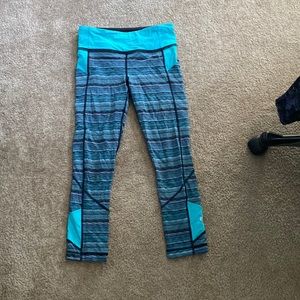Lululemon crop worn few times size 4